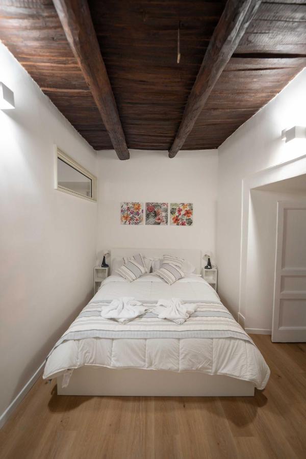 Angolo Bellini By Dimorra Naples Luaran gambar