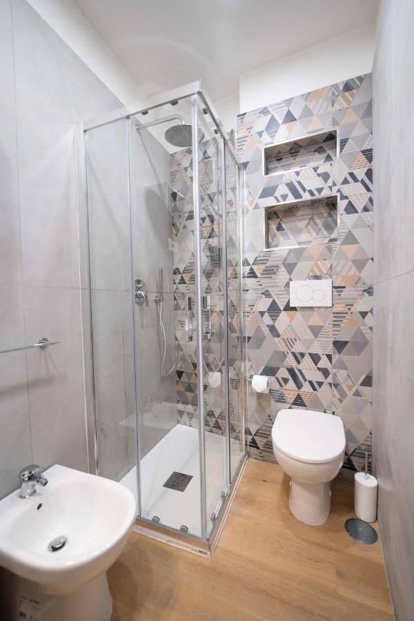 Angolo Bellini By Dimorra Naples Luaran gambar