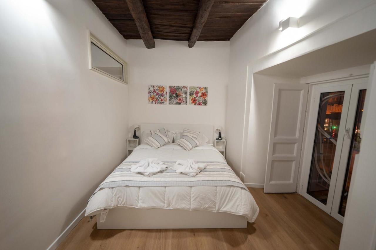 Angolo Bellini By Dimorra Naples Luaran gambar